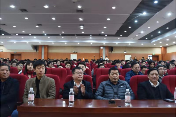 天威防腐工程有限公司受邀參加中國石油大學(xué)材料學(xué)院表彰